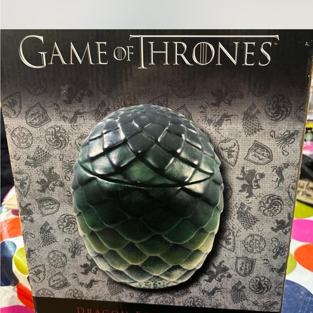 Game of Thrones Dragon Egg Canister